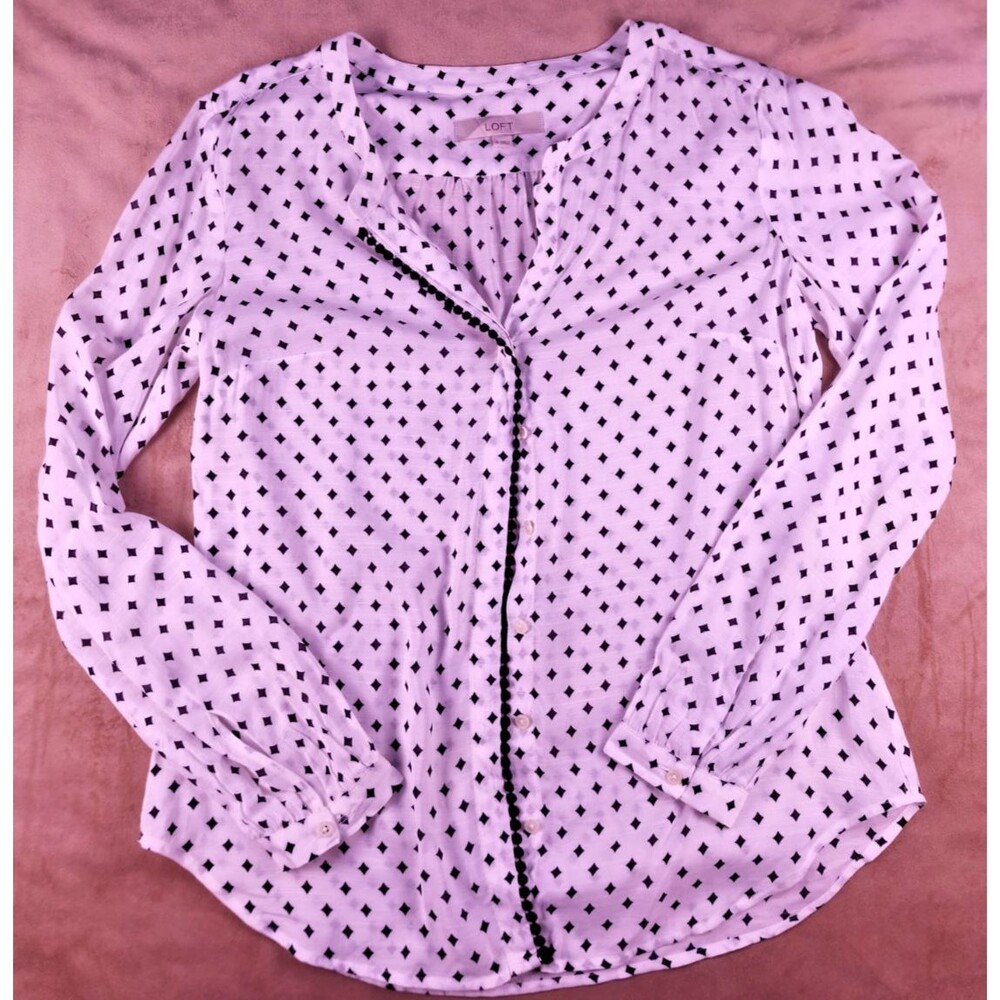 LOFT Women's size S White Black Geometric Button Long Sleeve Blouse Top